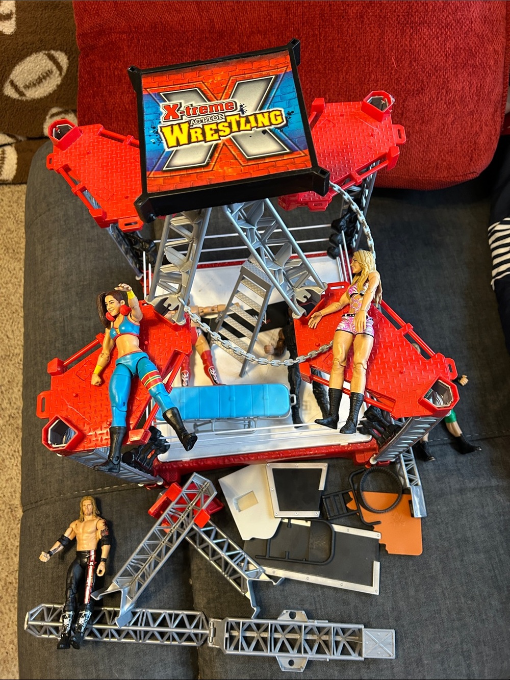 Kids Wrestling Ring and Figures Playset - Red/Blue